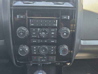 2010 Ford Escape Limited 4WD