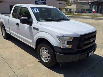 Side profile showcasing the 145-inch wheelbase and durable structural lines.