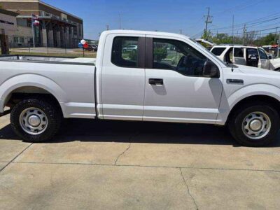 Side profile showcasing the 145-inch wheelbase and durable structural lines.