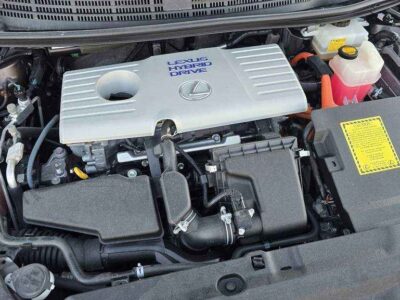 Engine Bay: 1.8L I4 SEFI Gas/Electric Hybrid powertrain, audited for 21 historical service events.