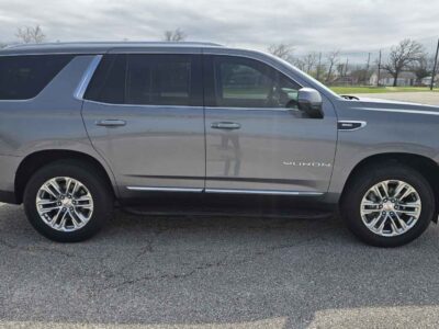 2022 GMC Yukon SLT