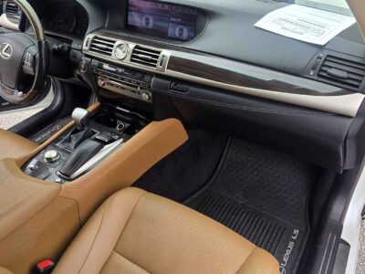 2014 Lexus LS 460