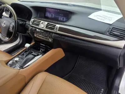 2014 Lexus LS 460